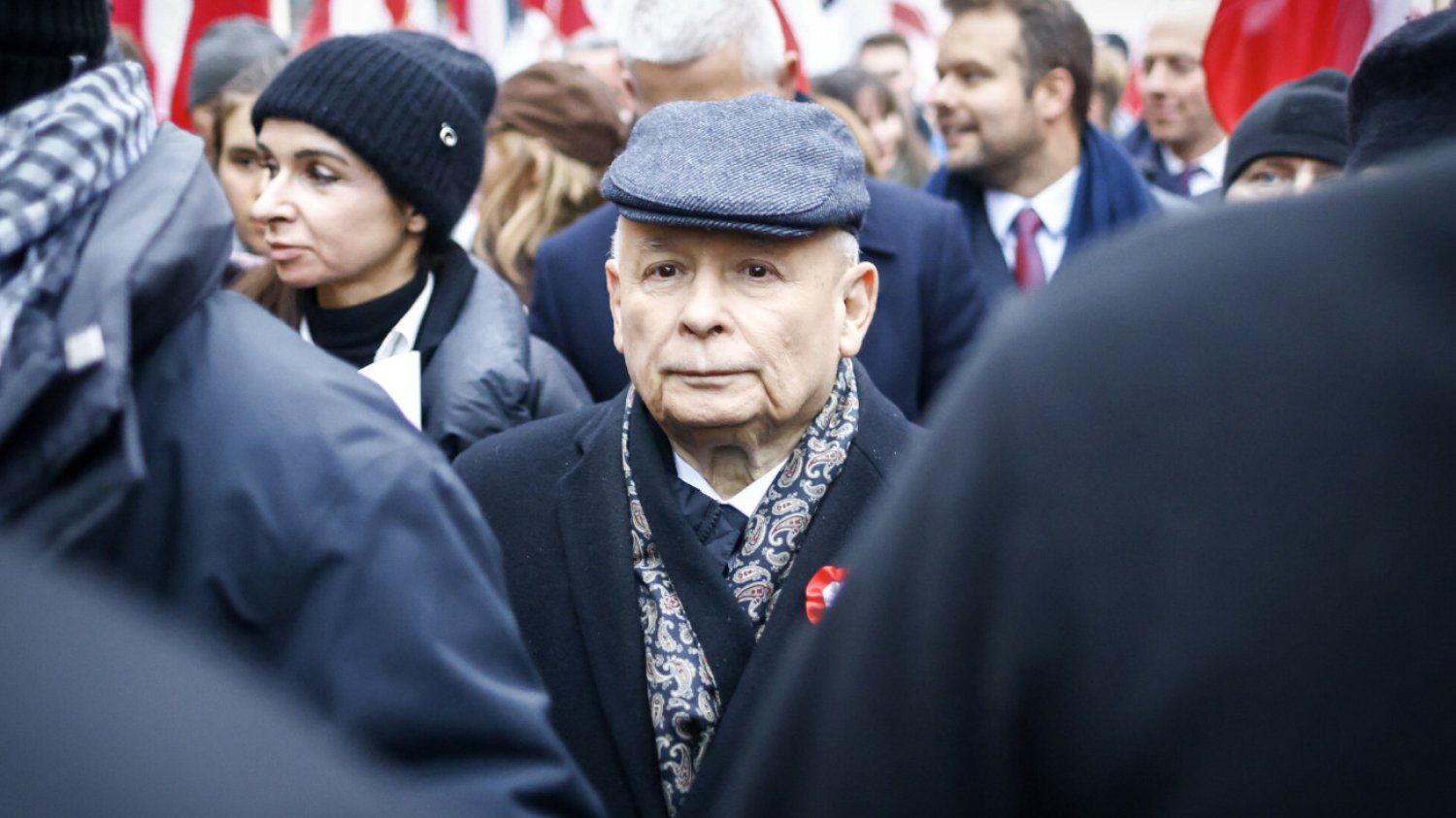 Kaczyński "wzywa patriotów" na marsz w Warszawie. Taki jest opis zrzutki