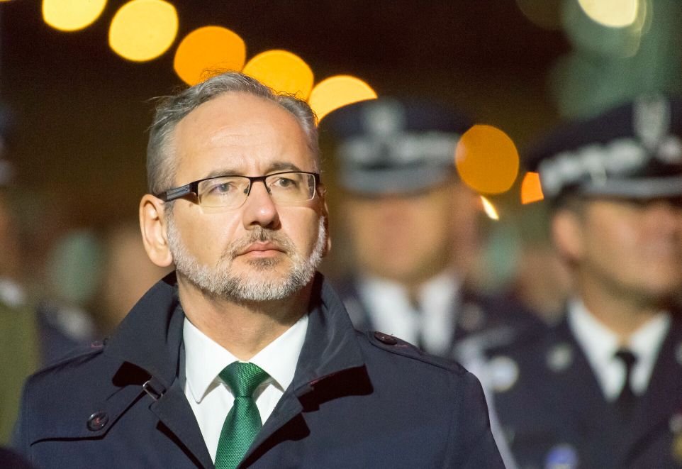 Adam Niedzielski zgodził się z prezesem PiS, że wśród lekarzy trwa "pogoń za pieniądzem".