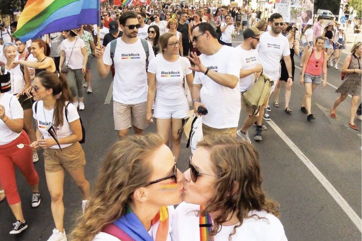 Parada Równości w Budapeszcie to także protest wobec ustawy anty-LGBT na Węgrzech.
