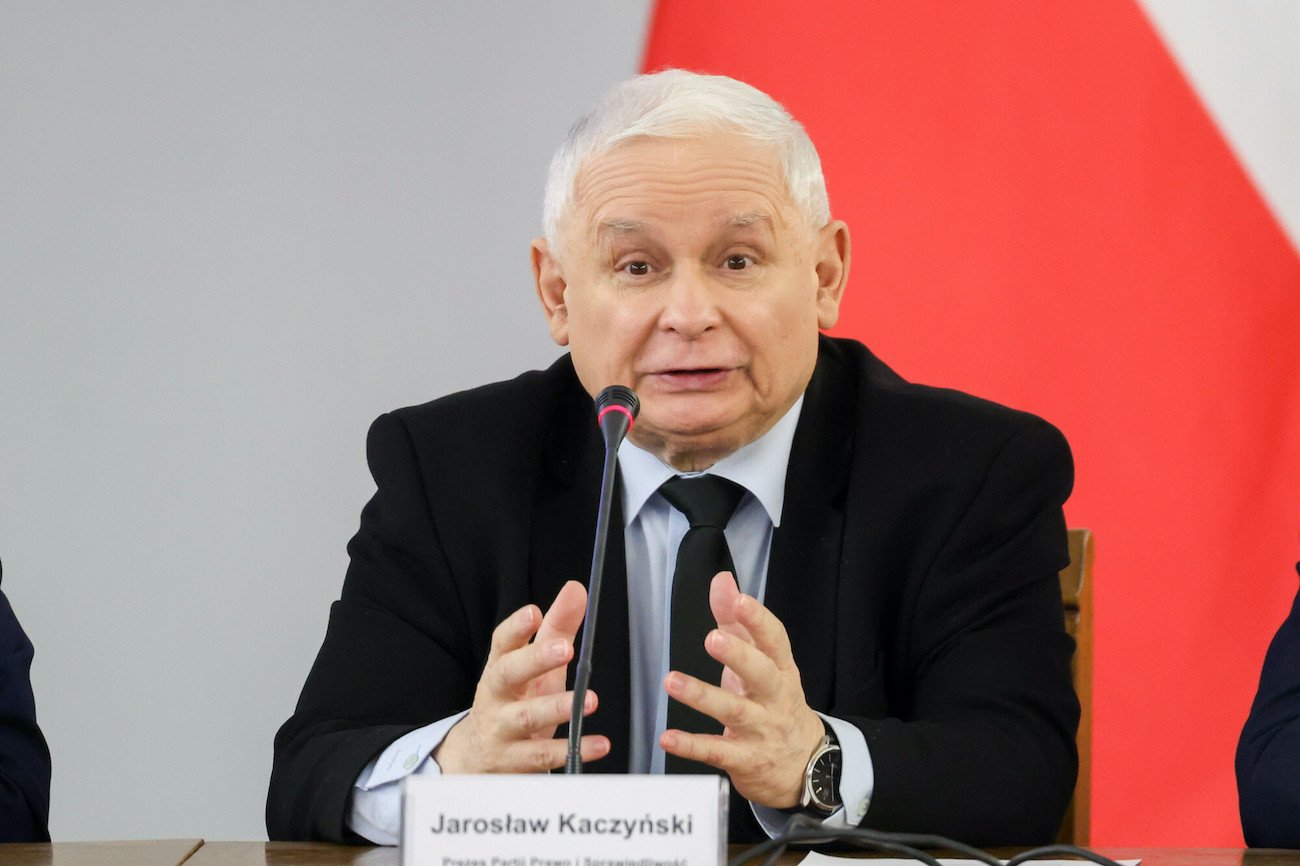 "Der Spiegel" opisał zachowania i decyzje Jarosława Kaczyńskiego