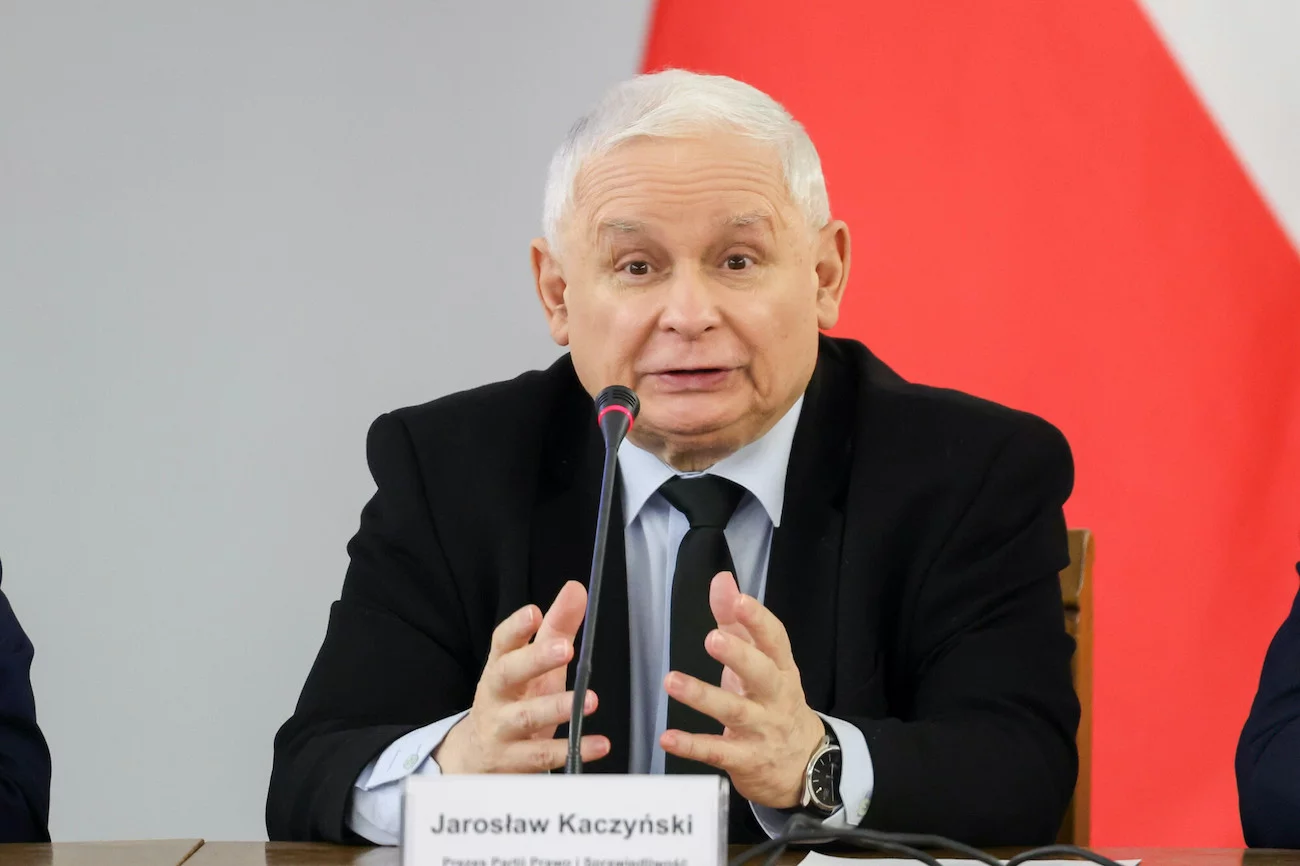 "Der Spiegel" opisał zachowania i decyzje Jarosława Kaczyńskiego