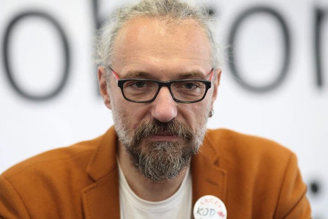 Mateusz Kijowski wydaje się spokojny o przyszłość KOD. Co będzie dalej z ruchem i jak, zastanawiają się inni.