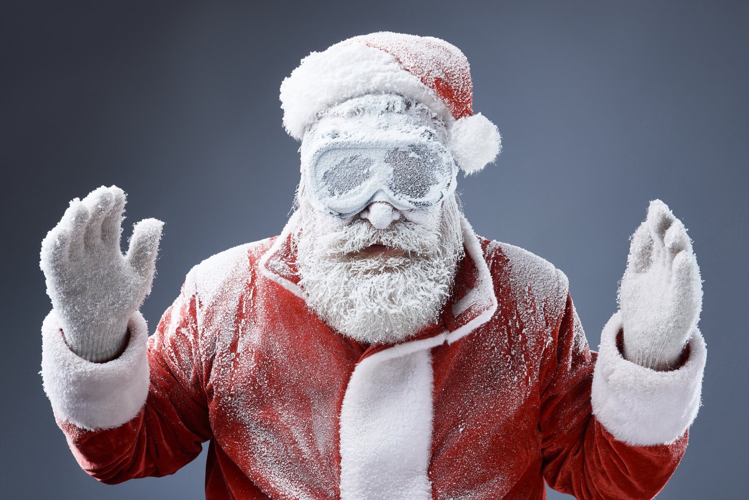 Jak zamarza człowiek? Co się dzieje z organizmem pod wpływem niskiej temperatury? Co robić, by nie było nam zimno?