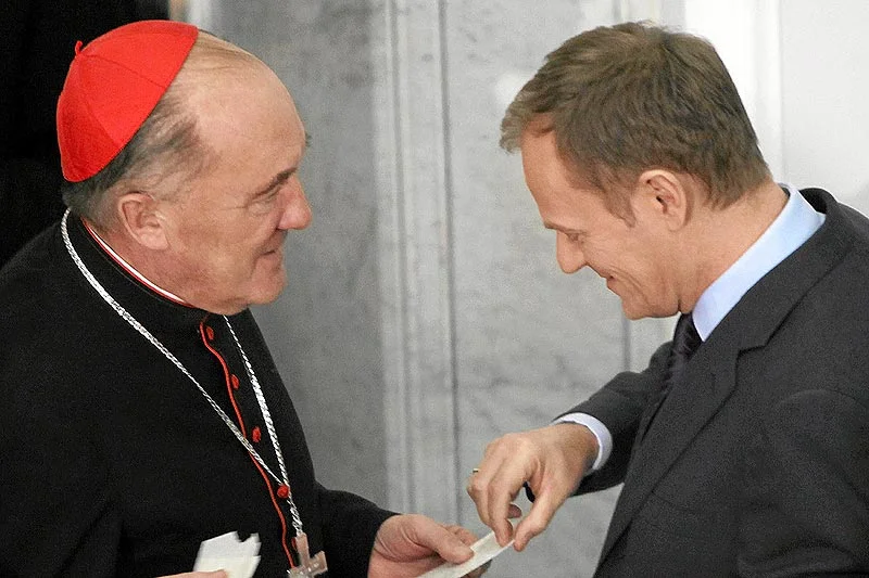 Kardynał Kazimierz Nycz przekonuje, że Kościół ma prawo angażować się w politykę.