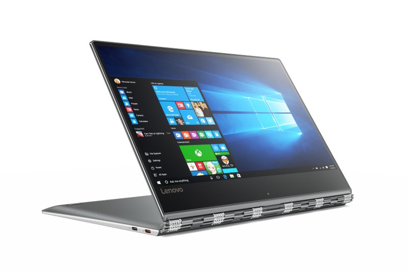 Yoga 910, z ekranem 4K i praktycznie niewidocznymi ramkami, to laptop, który można ustawić pod każdym kątem. Służy do tego specjalny zawias 360°