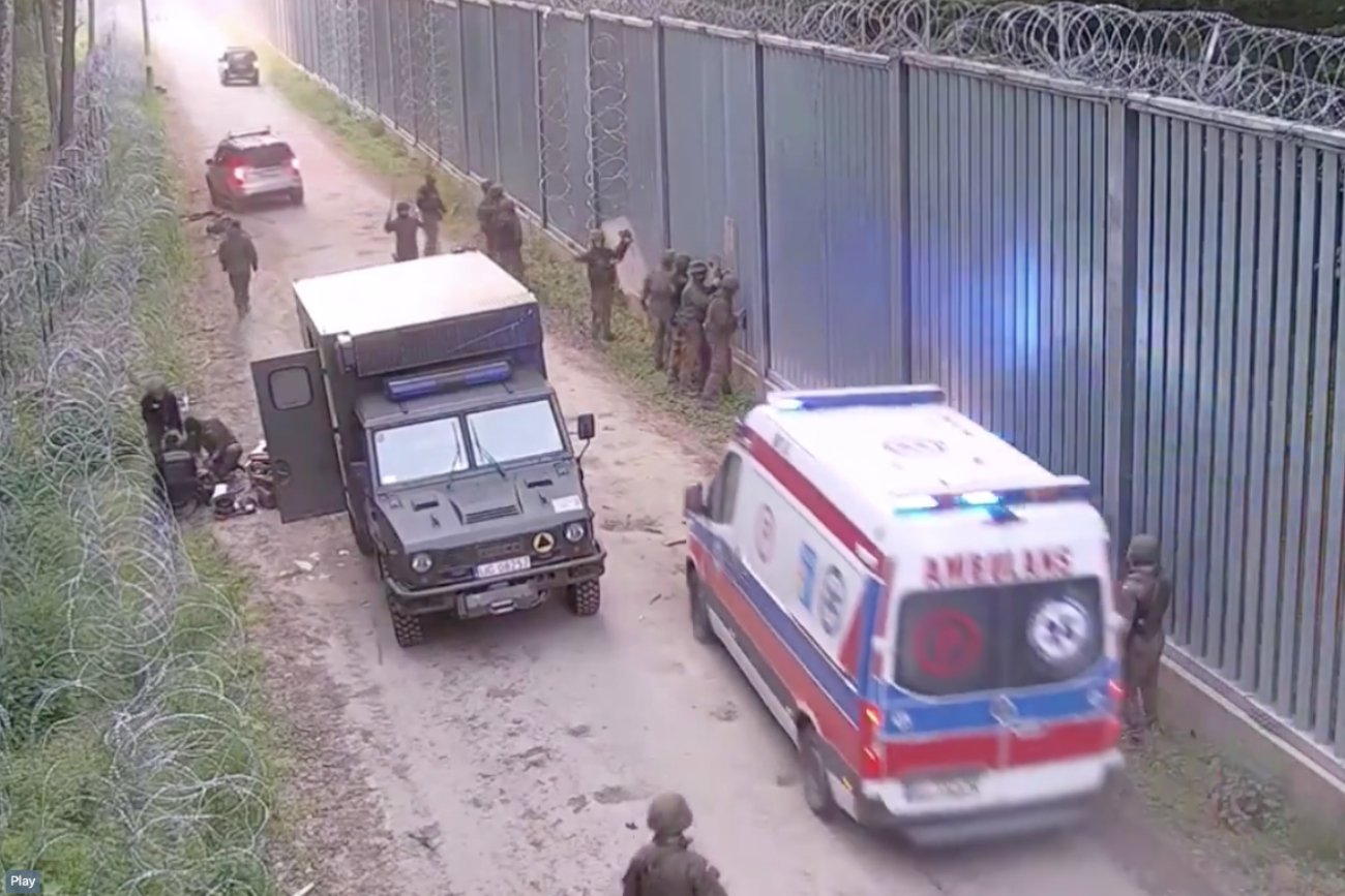 Atak na polskiego żołnierza. Tusk jedzie na granicę z Białorusią