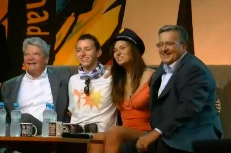 Prezydenci Polski i Niemiec z uczestnikami Przystanku Woodstock