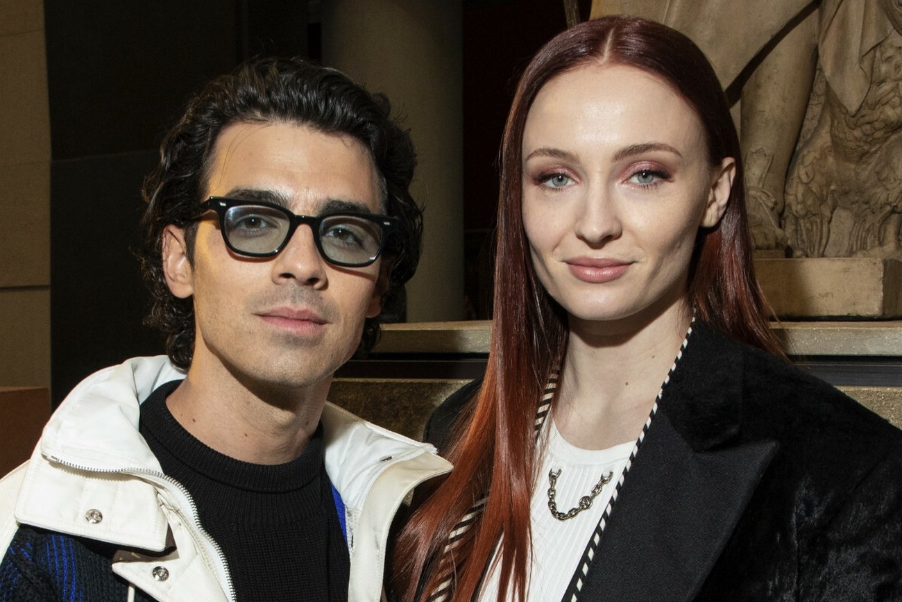 Sophie Turner i Joe Jonas znów zostali rodzicami. Sophie Turner i Joe Jonas znów zostali rodzicami.