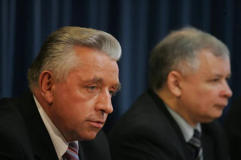 5 sierpnia mija 6 lat od śmierci Andrzeja Leppera. I choć wszystko wskazuje na samobójstwo, to wiele osób w to nie wierzy. Wątpliwości powracają, gdy okazuje się, że przed laty Lepper całkiem celnie przewidział przyszłość.