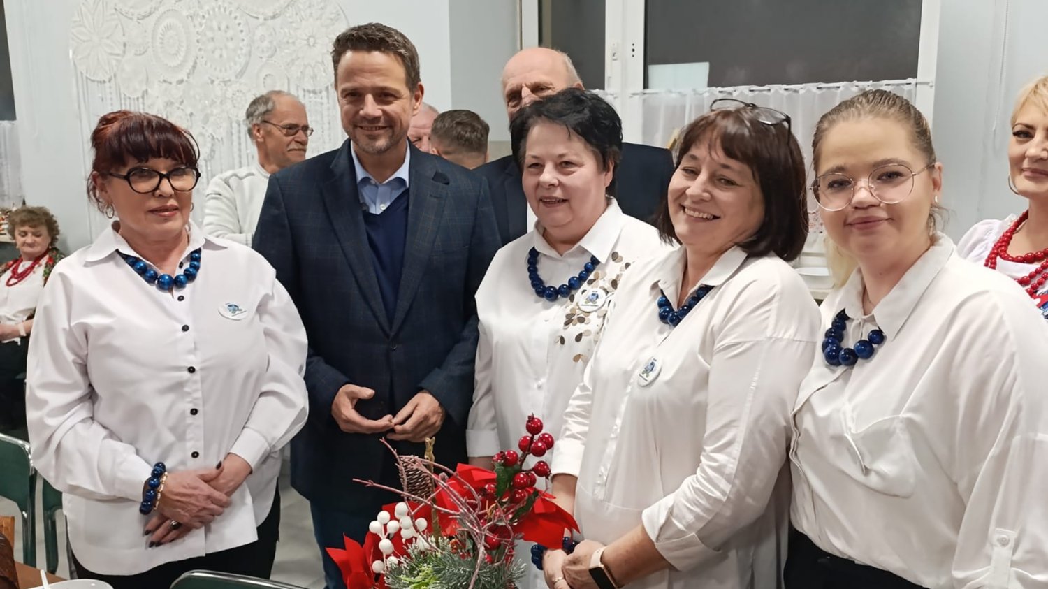 Rafał Trzaskowski tańczył z Kołem Gospodyń Wiejskich.
