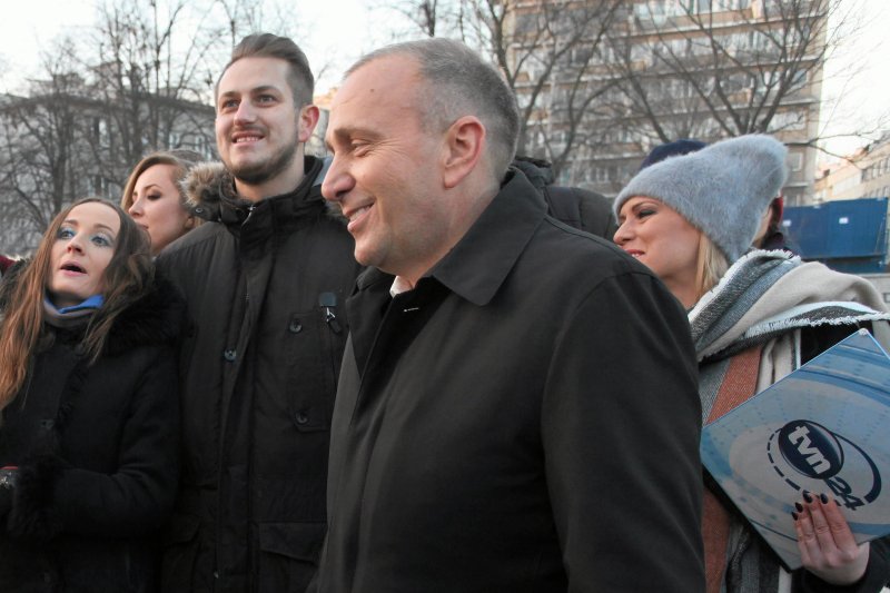 Grzegorz Schetyna ma trochę powodów do radości