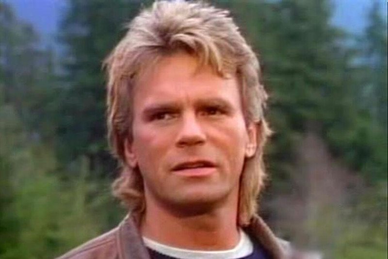 "MacGyver" wraca na antenę - w nowej wersji. Kultowy serial lat 90. wskrzesi telewizja CBS