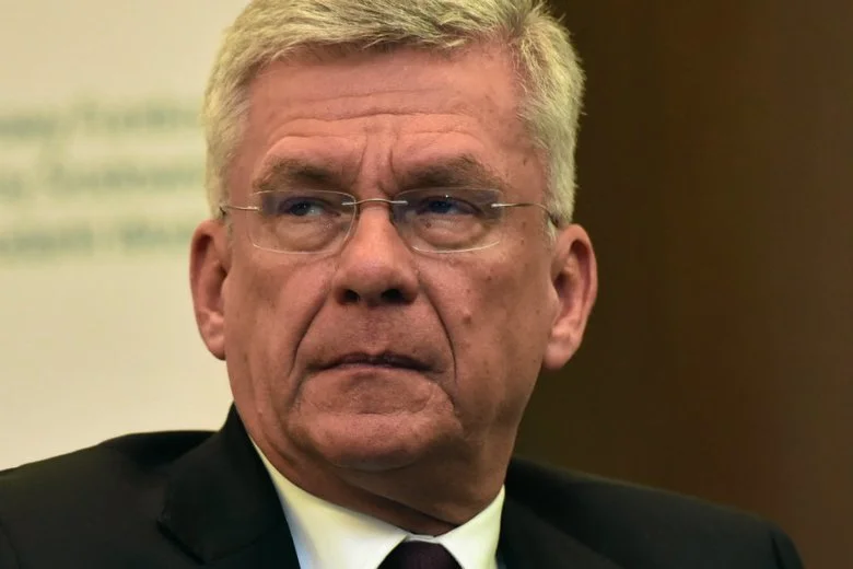 Stanisław Karczewski zapowiedział, że w ciągu dwóch miesięcy opuści willę, którą zajął jako marszałek Senatu.