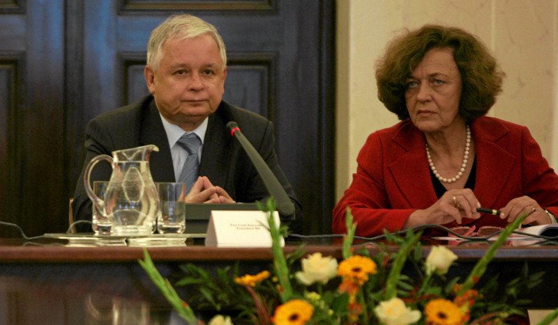 2009 rok, Warszawa. Prezydent Lech Kaczyński i minister Ewa Junczyk-Ziomecka.
