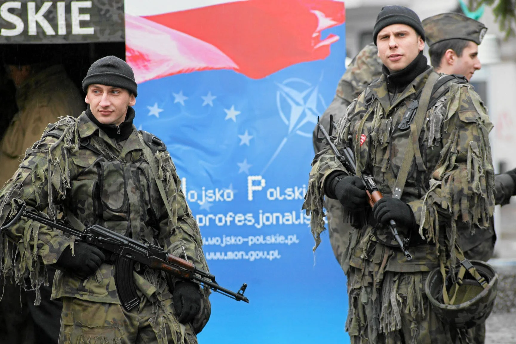 Rzeczpospolita podała informację, że Wojsko Polskie obniża standardy przyjmowania do jednostek specjalnych.