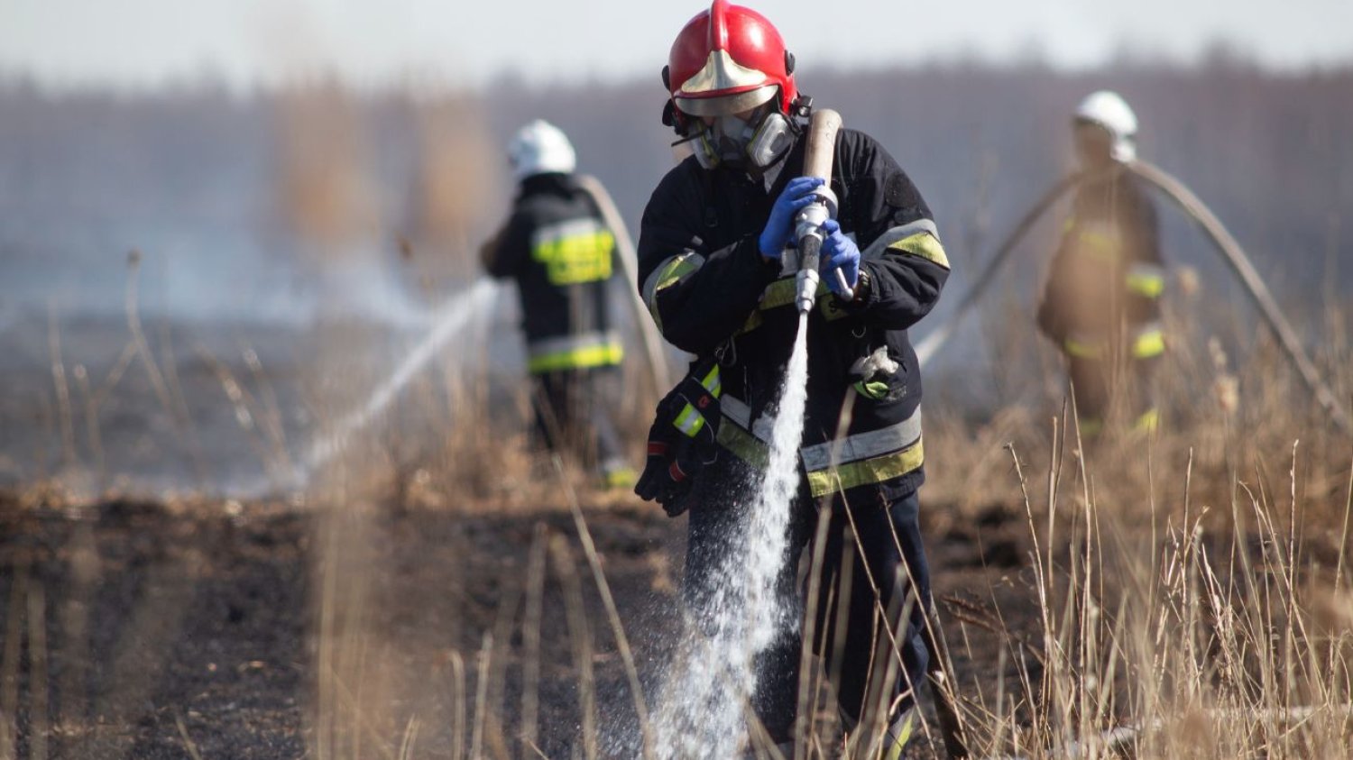 Alert od RCB. Zagrożenie pożarem w czterech województwach .