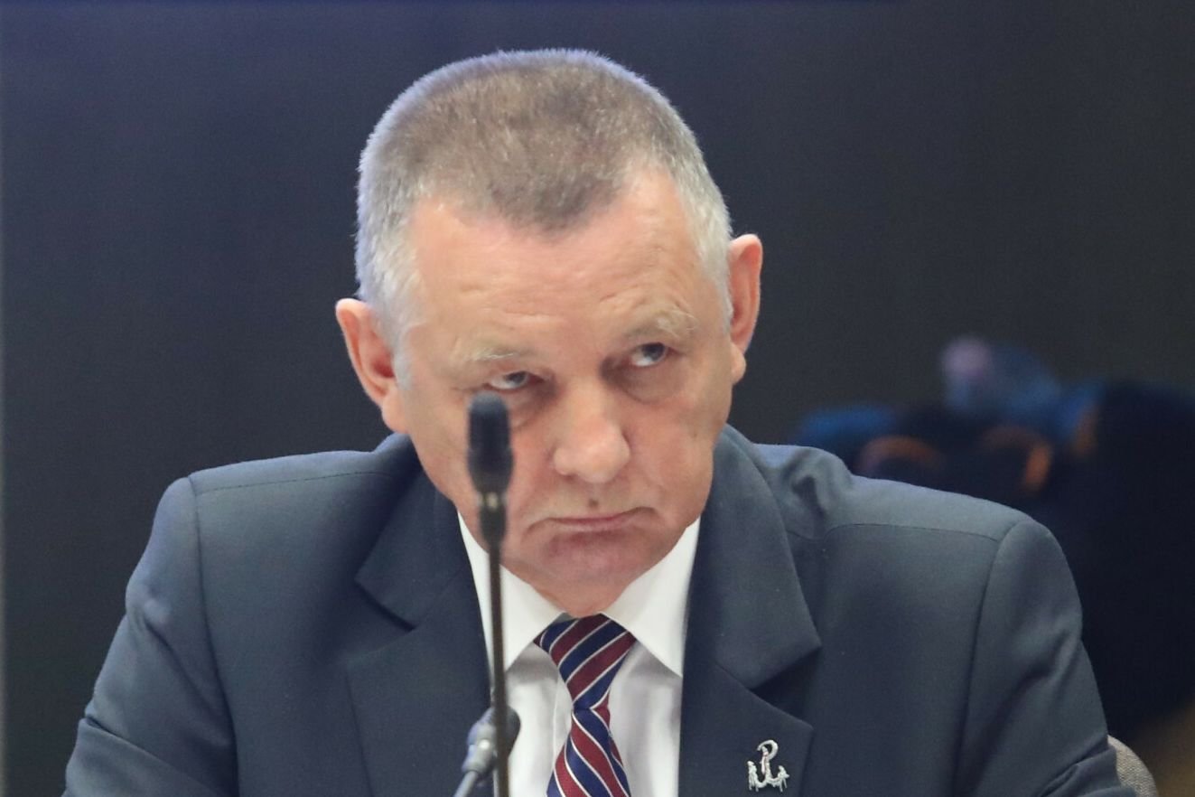 Do Prokuratury Okręgowej w Warszawie wpłynęło zawiadomienie o popełnieniu przestępstwa przez Mariana Banasia.