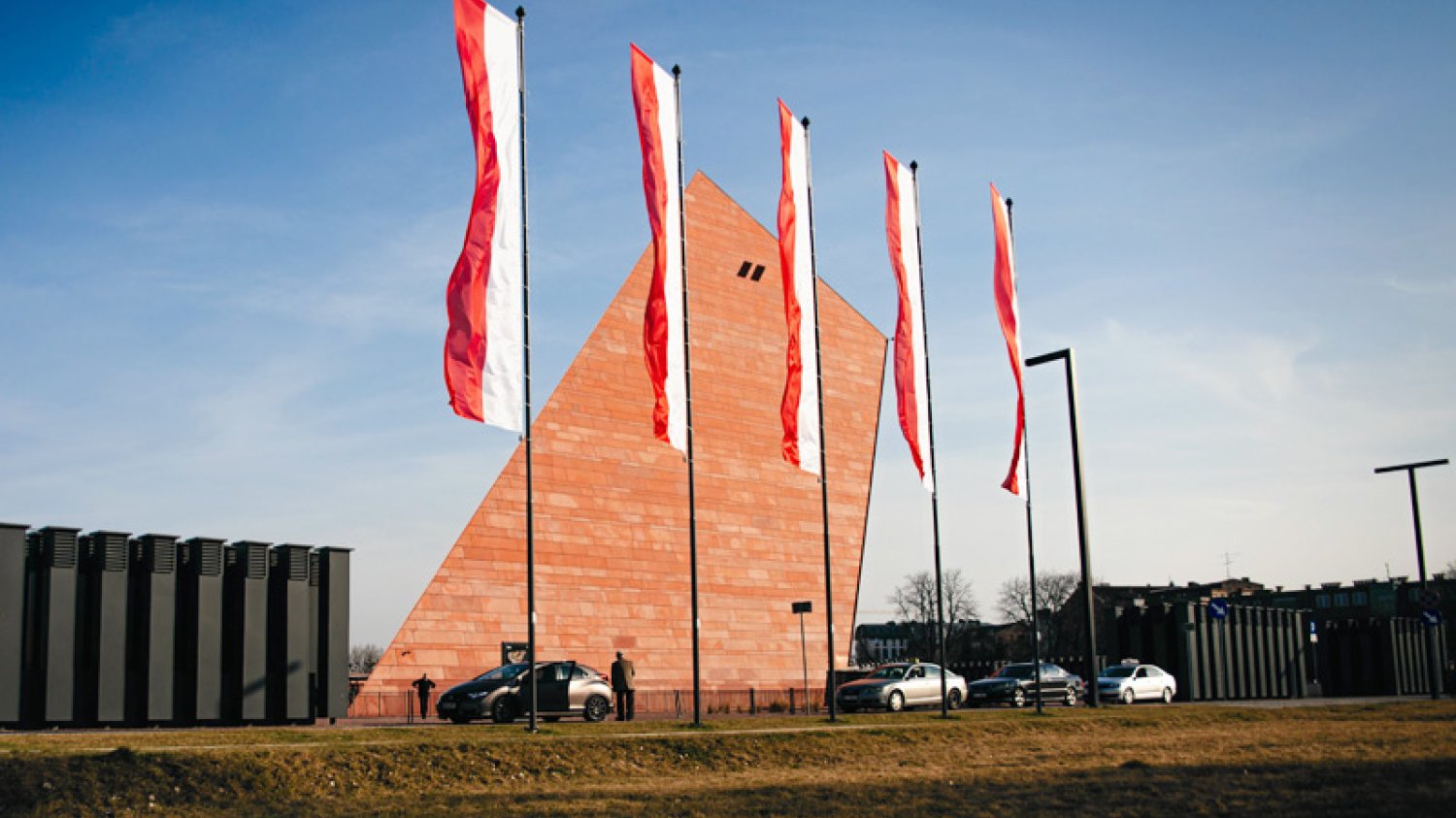 Muzeum II Wojny Światowej powstało z inicjatywy Donalda Tuska. Jeszcze przed przejęciem władzy przejęcie nad nim kontroli zapowiedział prezes PiS Jarosław Kaczyński.