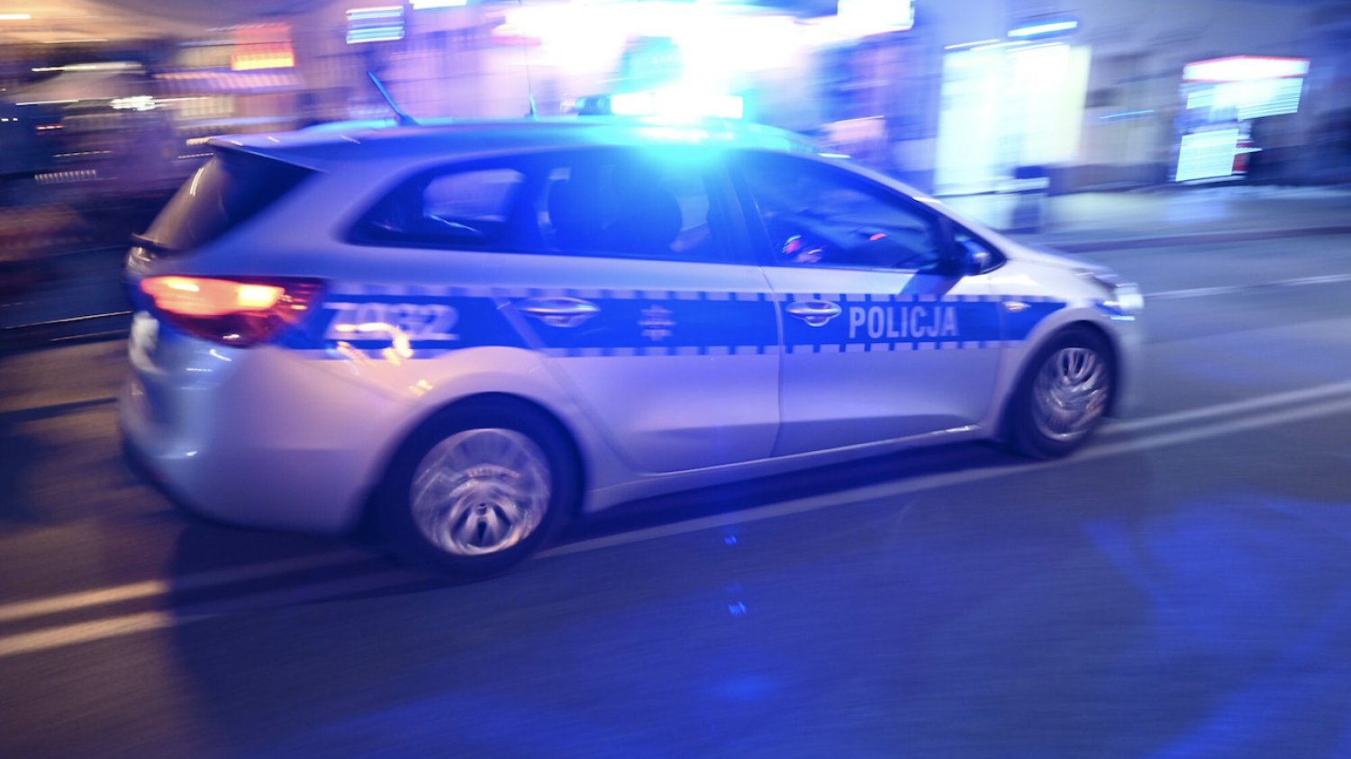 Radiowóz policji (zdjęcie poglądowe).