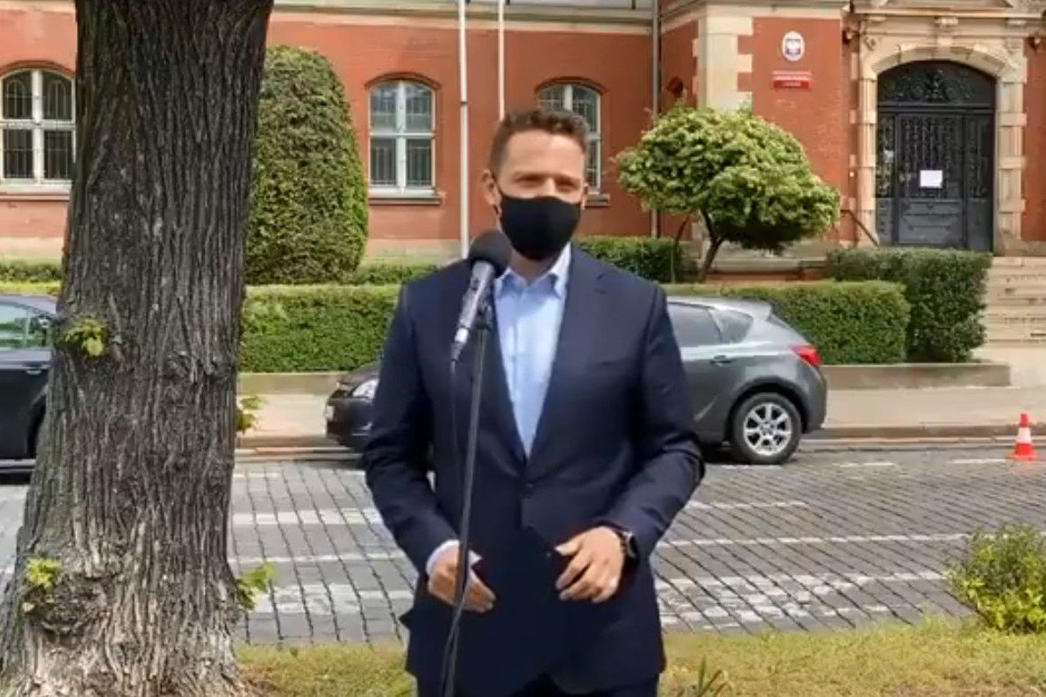 Rafał Trzaskowski dostał pytanie o LGBT od mieszkańca Szczecina. Wszystko oczywiście nagrywała TVP.