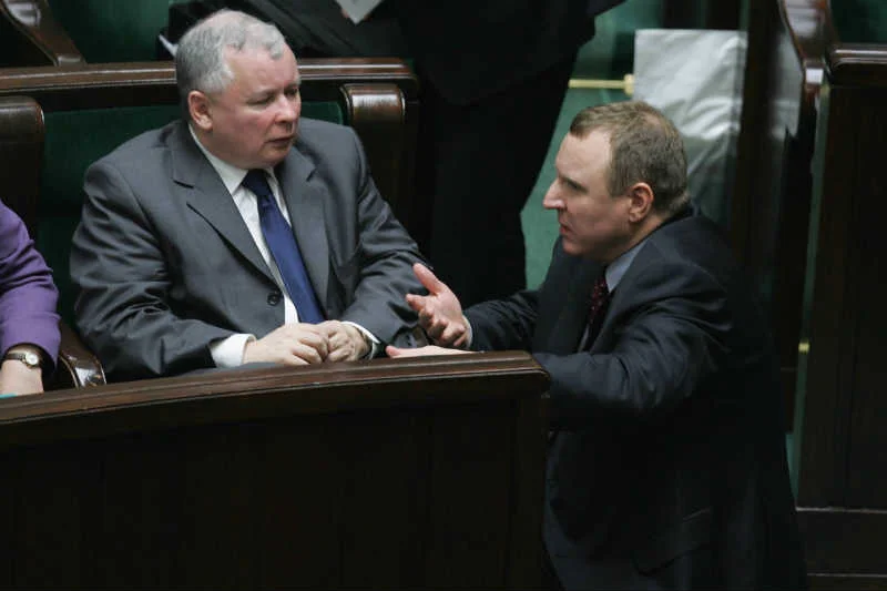 Jacek Kurski przyznał, że rozmawia przez telefon z Jarosławem Kaczyńskim. Zdjęcie z 2009 roku.