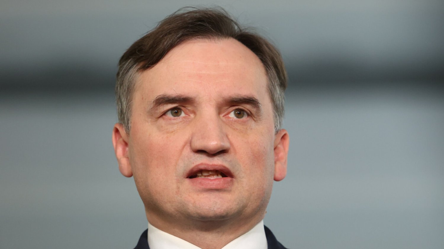 PiS poradzi sobie lepiej bez partii Ziobry? Polacy wyrazili swoje zdanie.