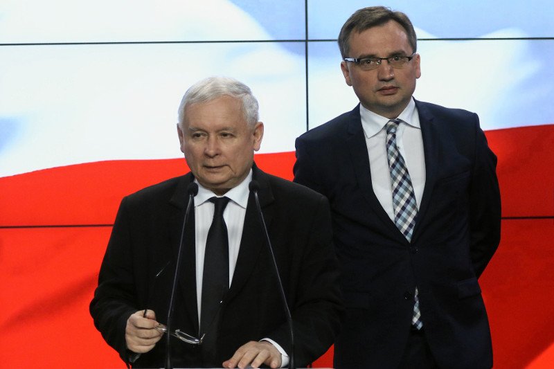 Nowy pomysł PiS w kwestii immunitetów parlamentarzystów oraz sędziów i prokuratorów.