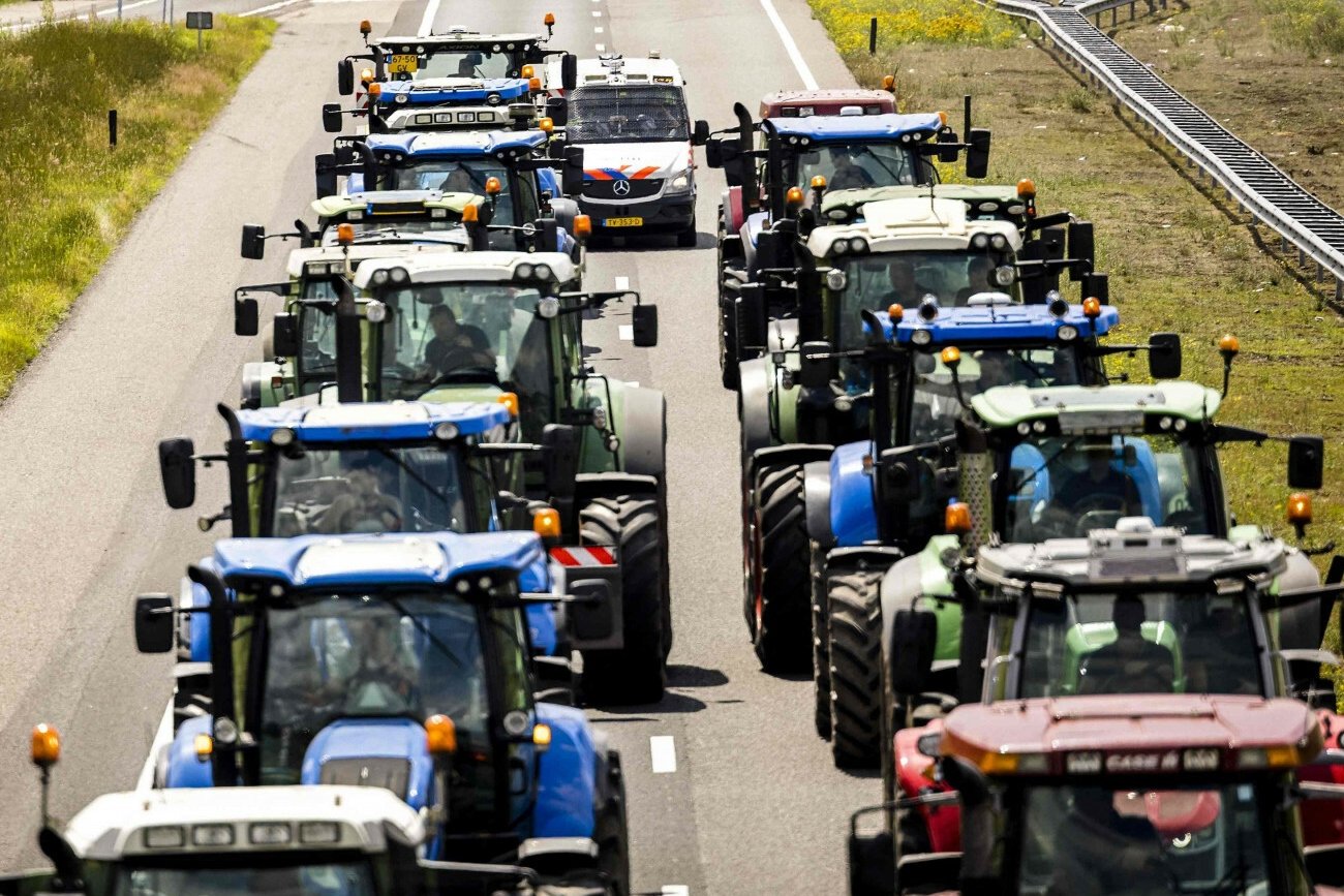 Protesty rolników w Holandii. Policja otworzyła do nich ogień