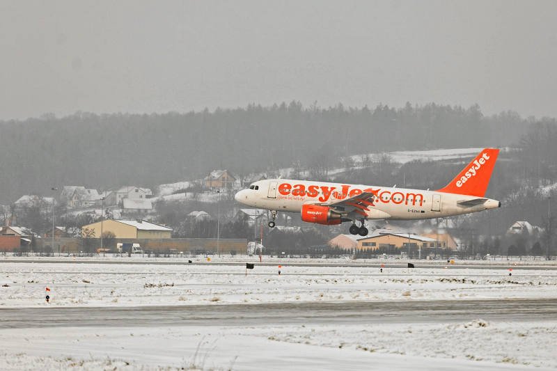 Zima sparaliżowała europejskie lotniska