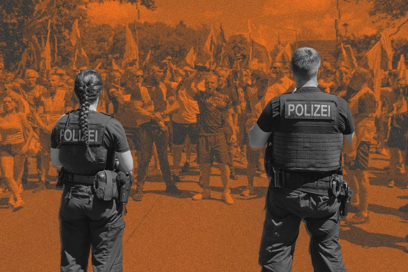Przejrzałem, co mówią o sobie "patrole obywatelskie". To oni szturmują granicę z Niemcami Patrole obywatelskie szturmują granicę z Niemcami. Oto kim są ci ludzie