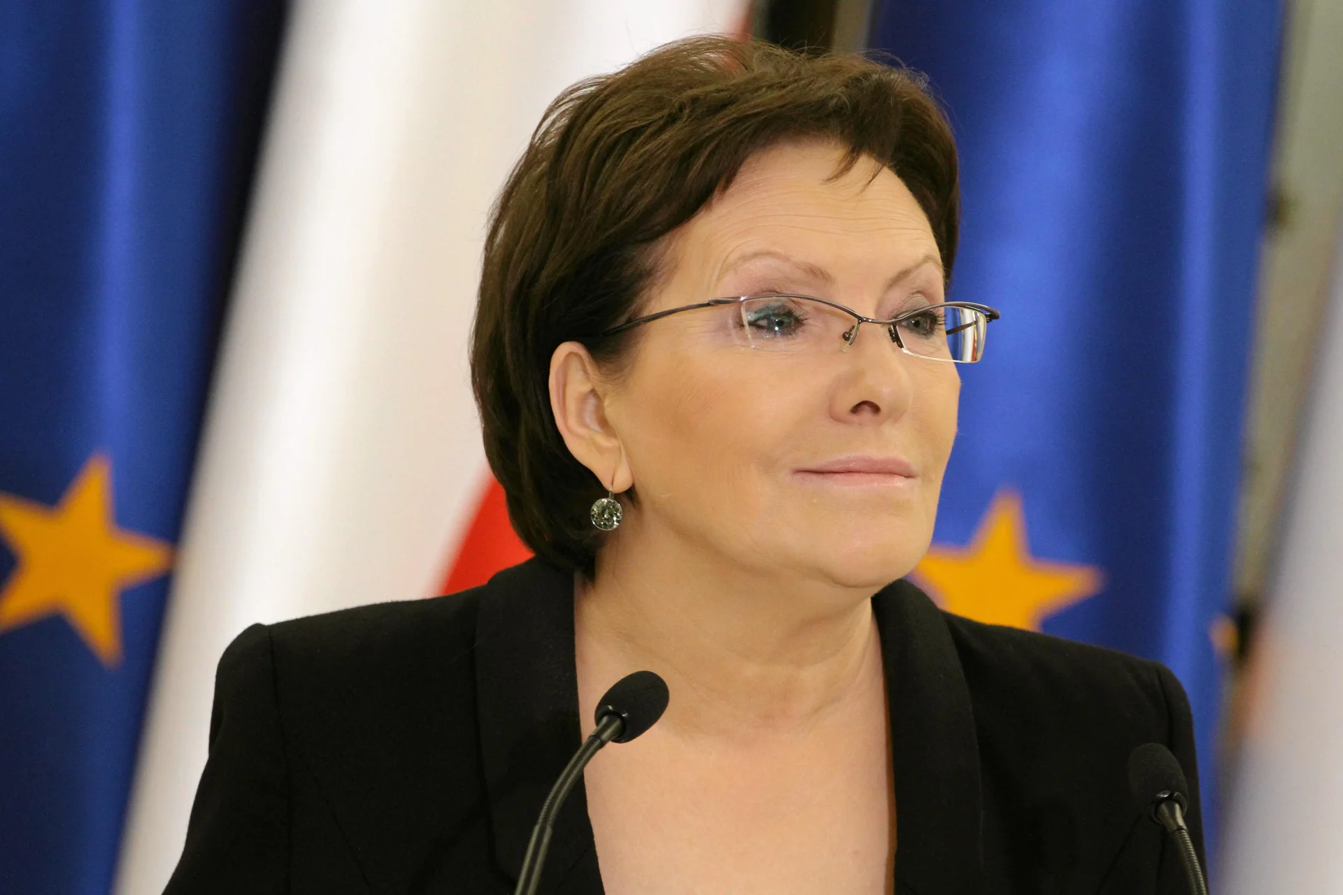 Marszałek Ewa Kopacz podczas briefingu prasowego przed posiedzeniem Sejmu.