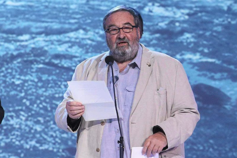 Krzysztof Kowalewski krytycznie ocenia PiS, prezesa Kaczynskiego i jego postawę w sprawie katastrofy smoleńskiej