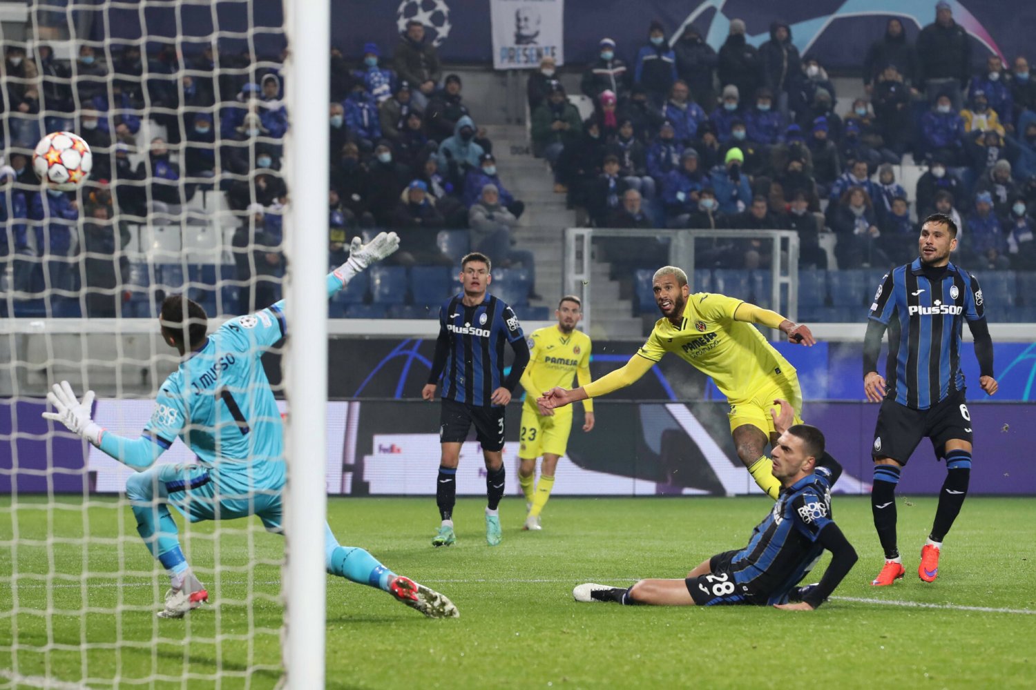 Villarreal CF ograł na wyjeździe Atalantę Bergamo i ma awans do 1/8 finału Ligi Mistrzów