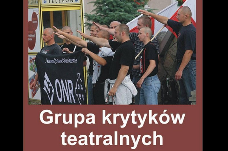 Protesty przeciwko spektaklowi "Golgota Picnic" zapowiadali kibice i działacze skrajnie prawicowych ugrupowań, w tym Obozu Narodowo-Radykalnego. Taki obrazek krąży po sieci