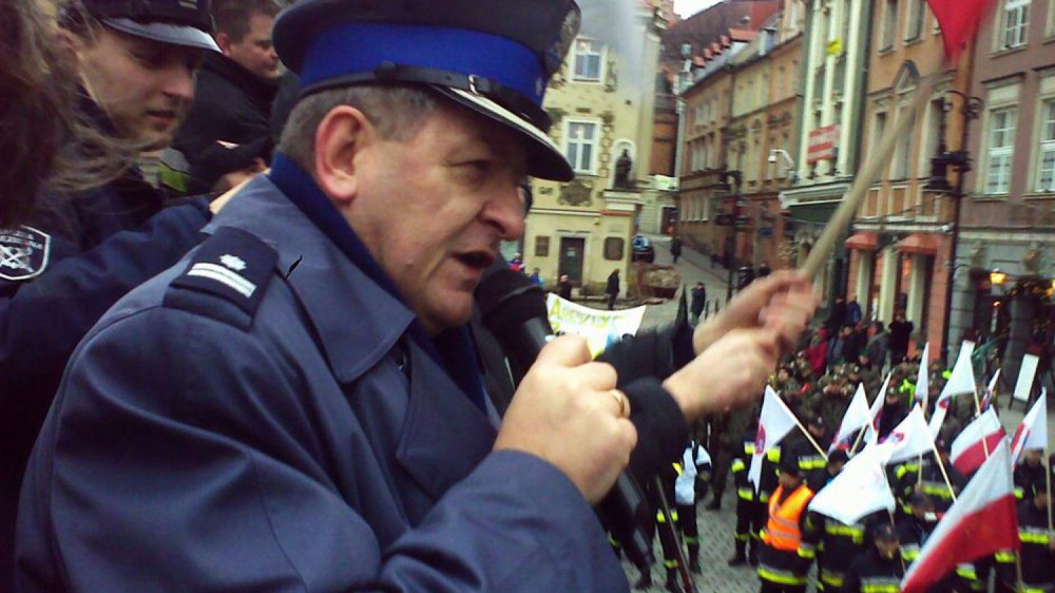 Policjant ostro o działalności PiS i ministra Mariusza Błaszczaka