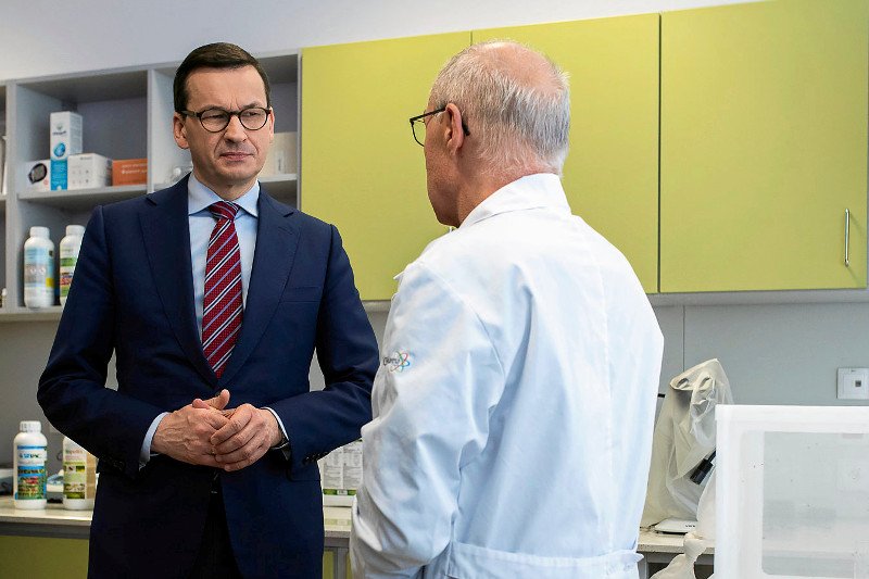 Będzie zakaz imprez masowych? Do premiera apeluje o to Naczelna Rada Lekarska.