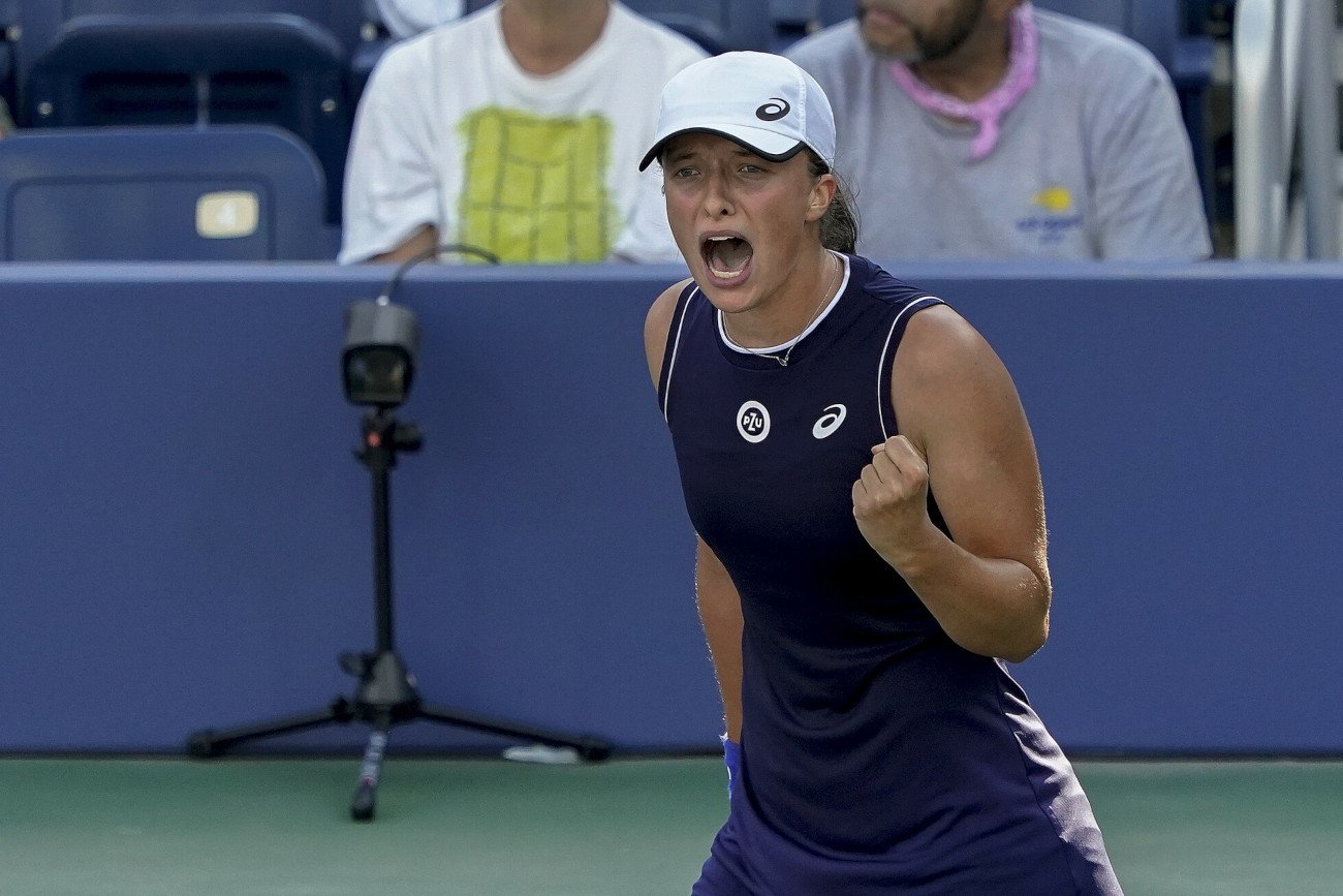 Iga Świątek utrzymała miejsce w pierwszej dziesiątce rankingu najlepszych tenisistek na świecie (WTA).