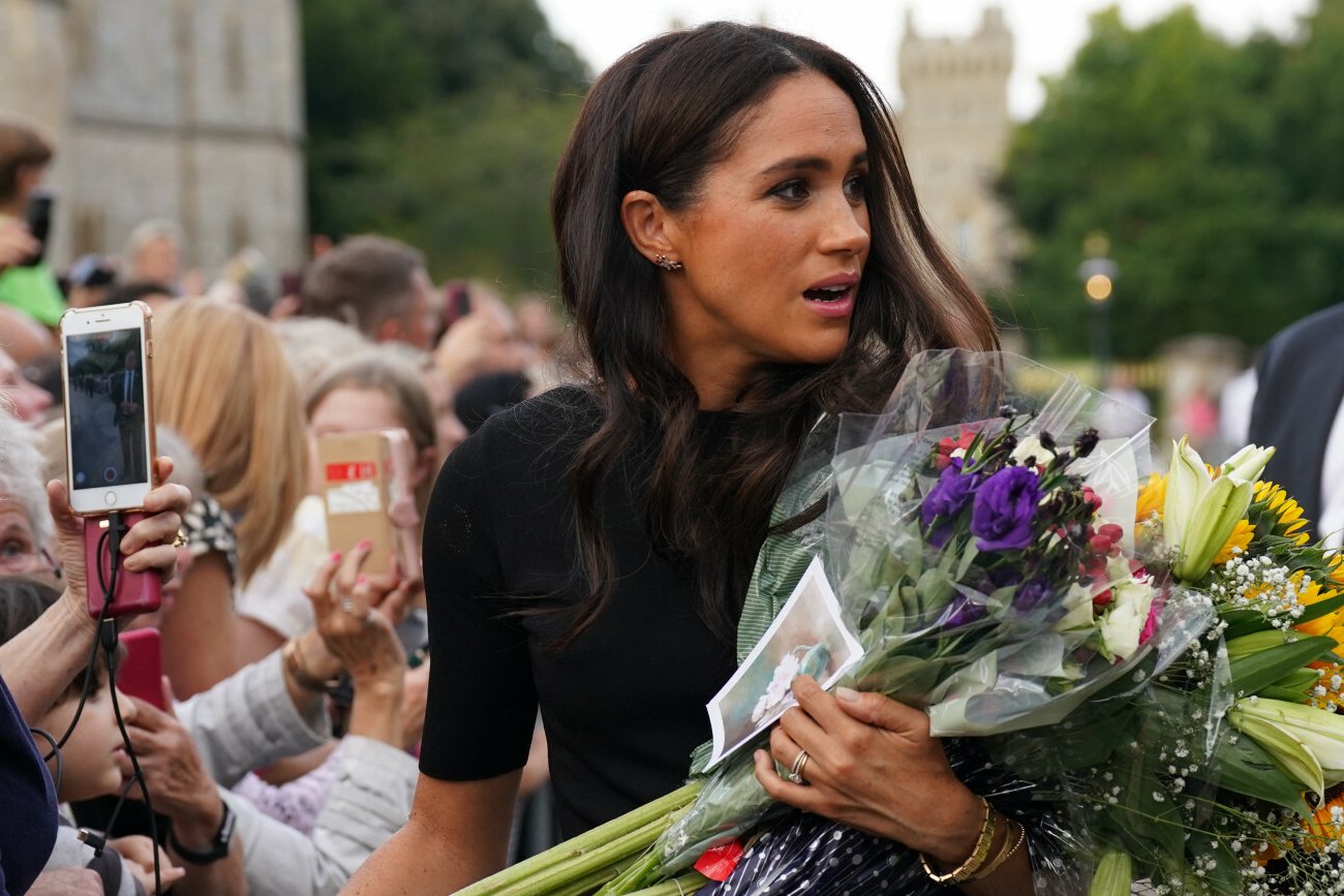 Meghan Markle upokorzona przed Zamkiem w Windsorze