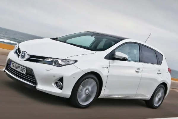 Toyota Auris Hybrid