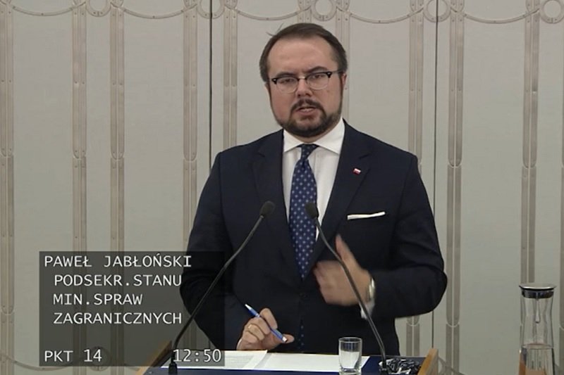 W Senacie doszło do awantury po wystąpieniu wiceszefa MSZ Pawła Jabłońskiego.