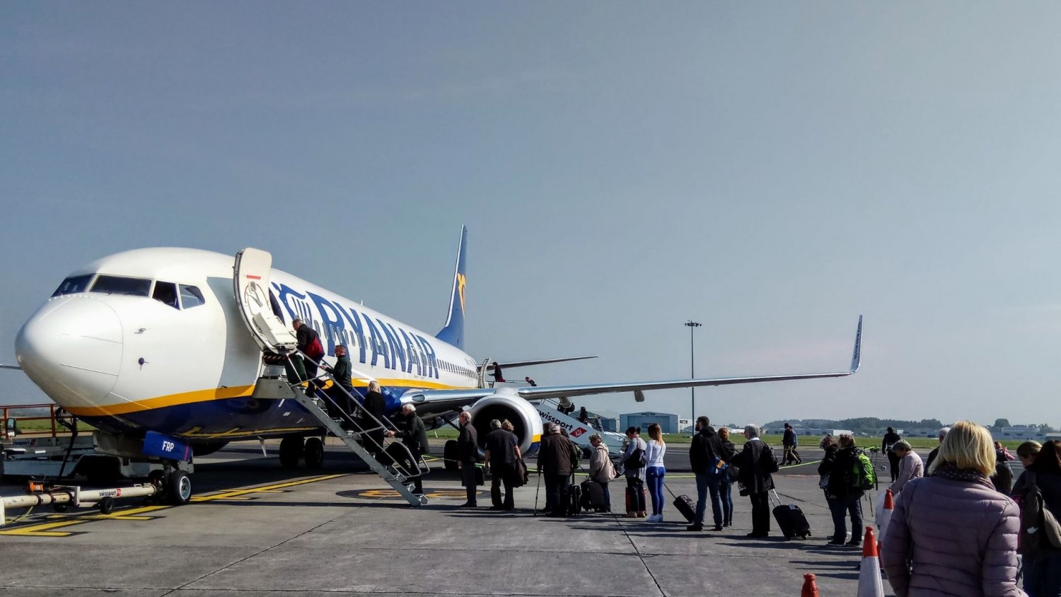 Ryanair nie ma litości. Obsługa lotnisk dostanie więcej, by uwziąć się na twój bagaż