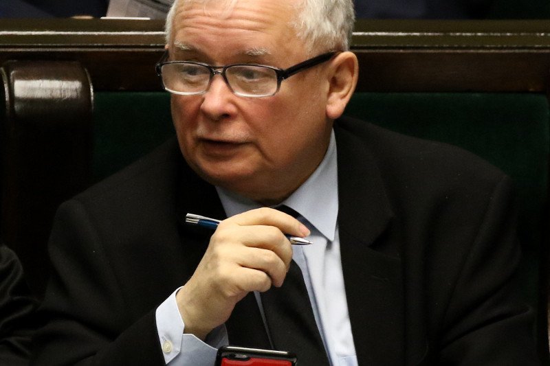 Pobyt Jarosława Kaczyńskiego nie będzie korzystny dla... TVP.