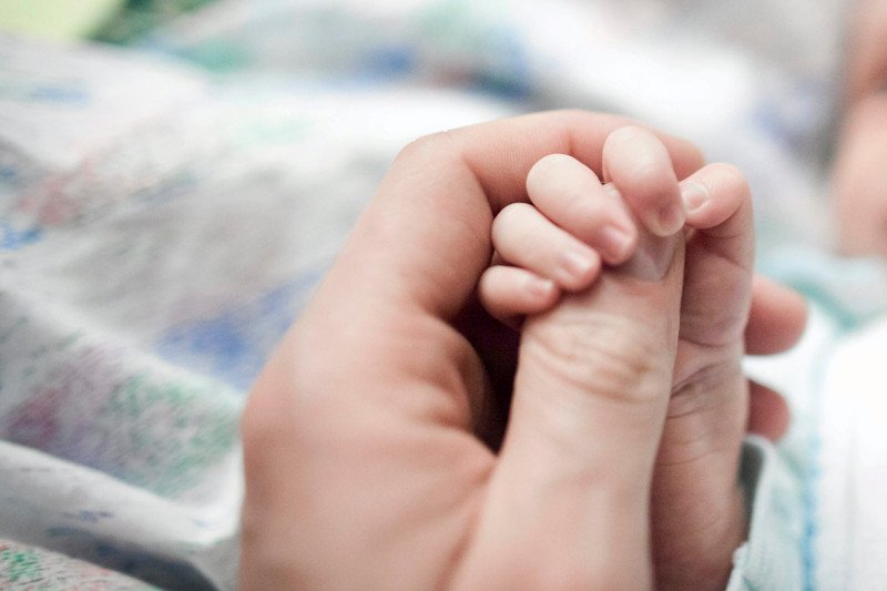 Mama chorej 17-letniej Oli tłumaczy nam, dlaczego zdecydowała się napisać szczery list do Kai Godek, autorki projektu "Zatrzymaj aborcję". Zdjęcie poglądowe.