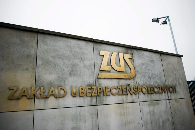 Czy ZUS ustawił swój przetarg? Wątpliwości ma Urząd Zamówień Publicznych.
