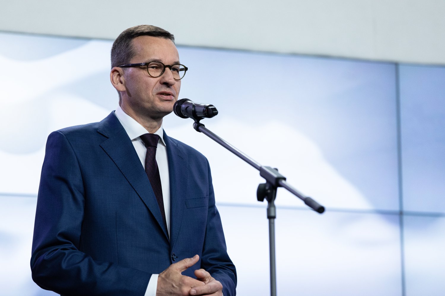 Mateusz Morawiecki o uregulowaniu mediów społecznościowych i wolności słowa w internecie
