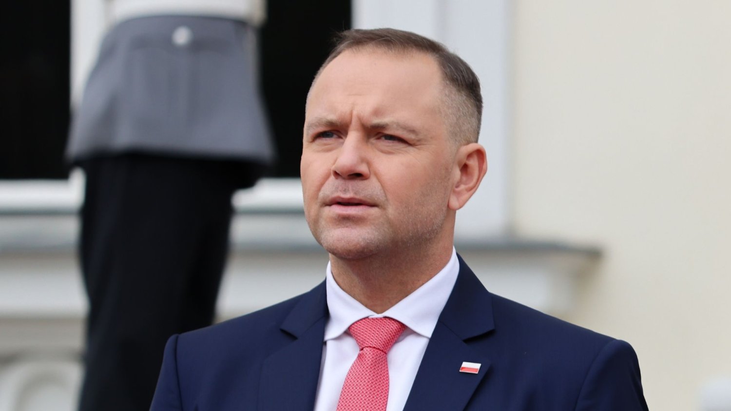 Nawrocki obraził się Tuska za ważny traktat dla Polski. Ależ odpowiedź szefa MON Karol Nawrocki