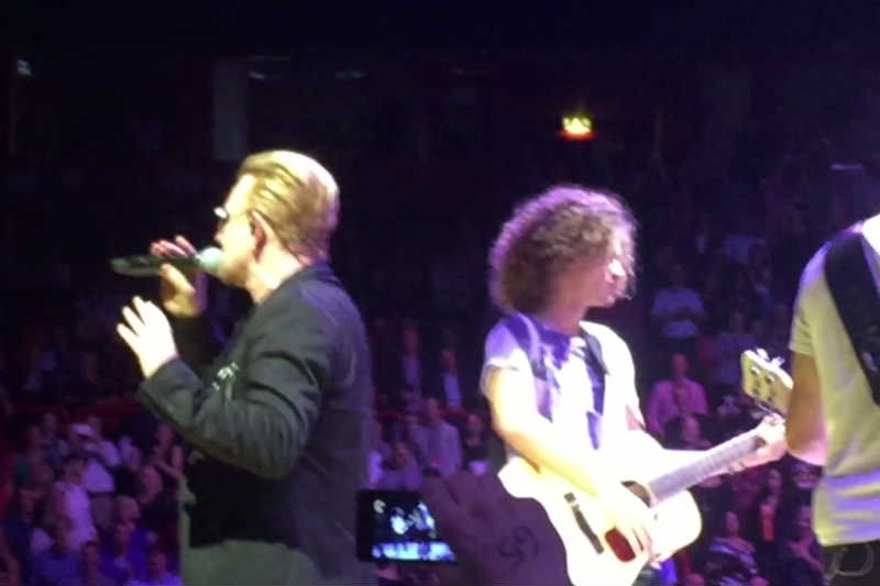 Dwóch Polaków zagrało z U2.