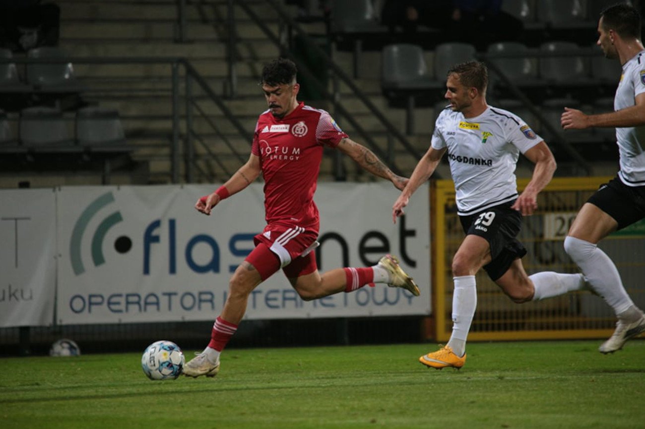 Miedź Legnica stoczyła z Górnikiem Łęczna pasjonujący pojedynek, w którym ostatecznie minimalnie górą goście.