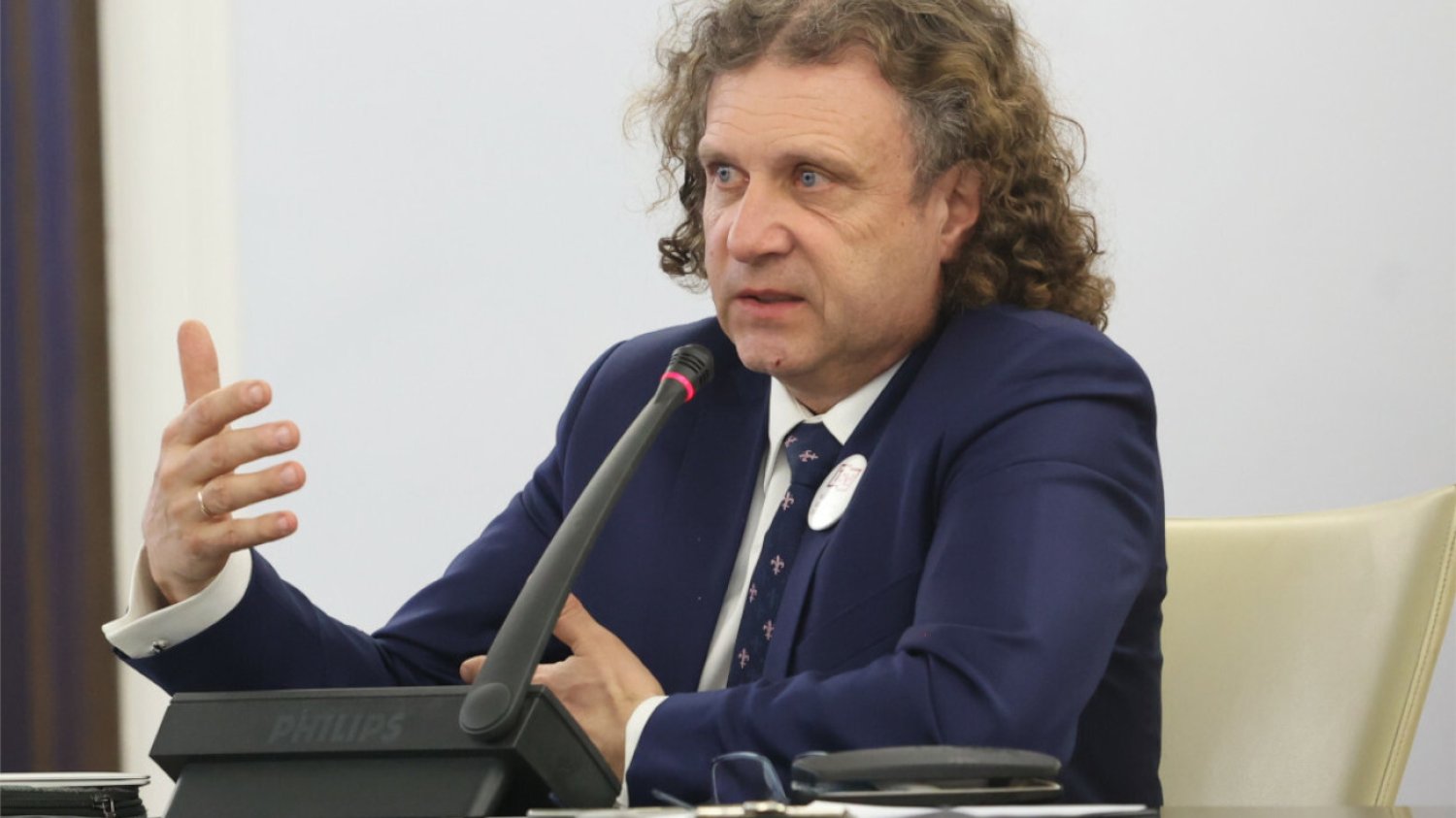 Jacek Karnowski przed senacką komisją. Chodzi o podsłuchiwanie Pegasusem