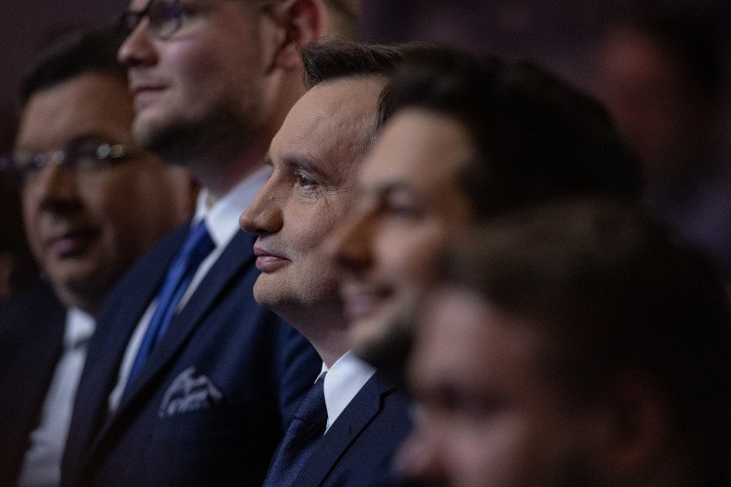 Partia Zbigniewa Ziobry pnie się w sondażach.